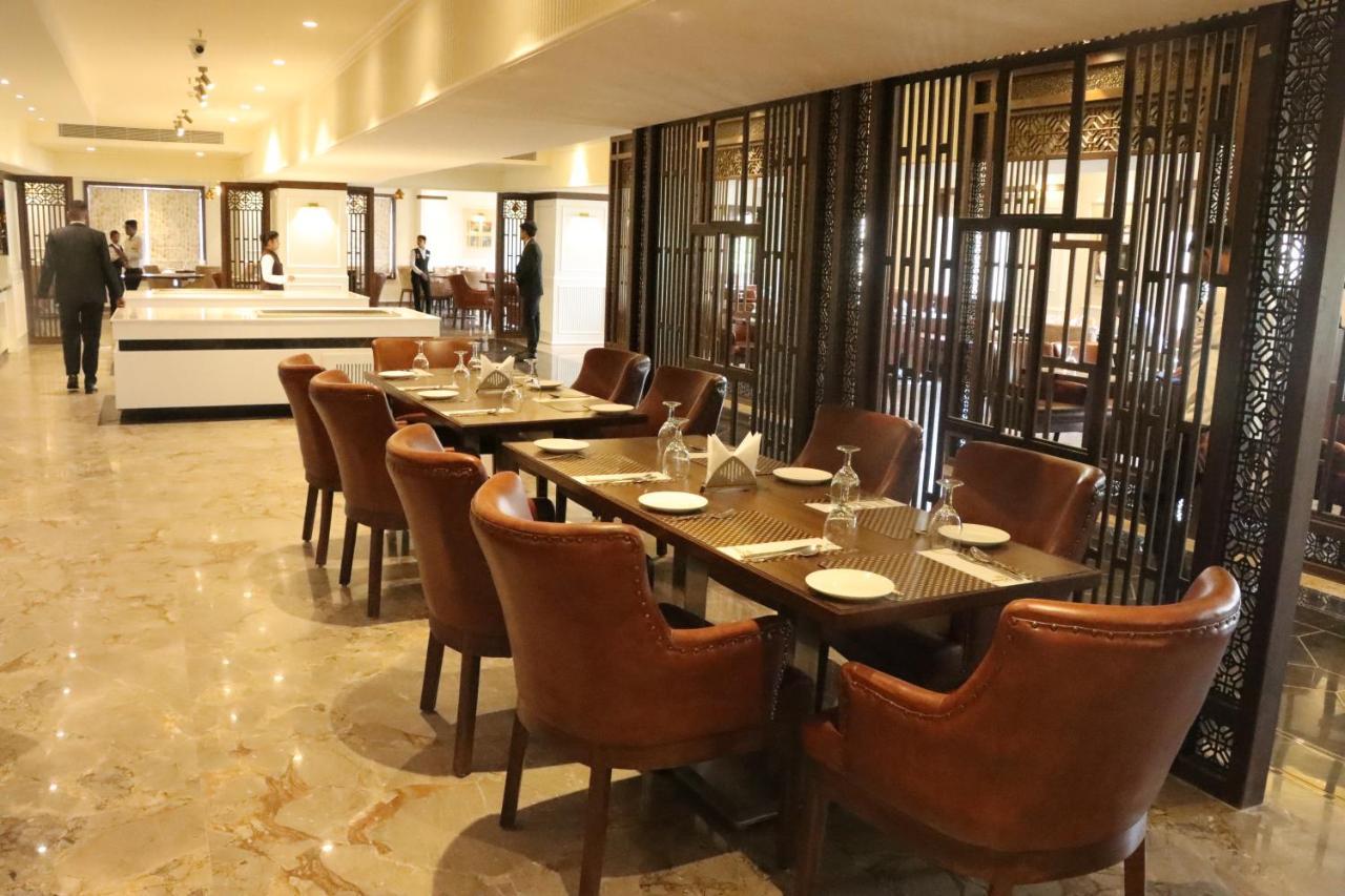 Pride Hotel Μποπάλ Εξωτερικό φωτογραφία