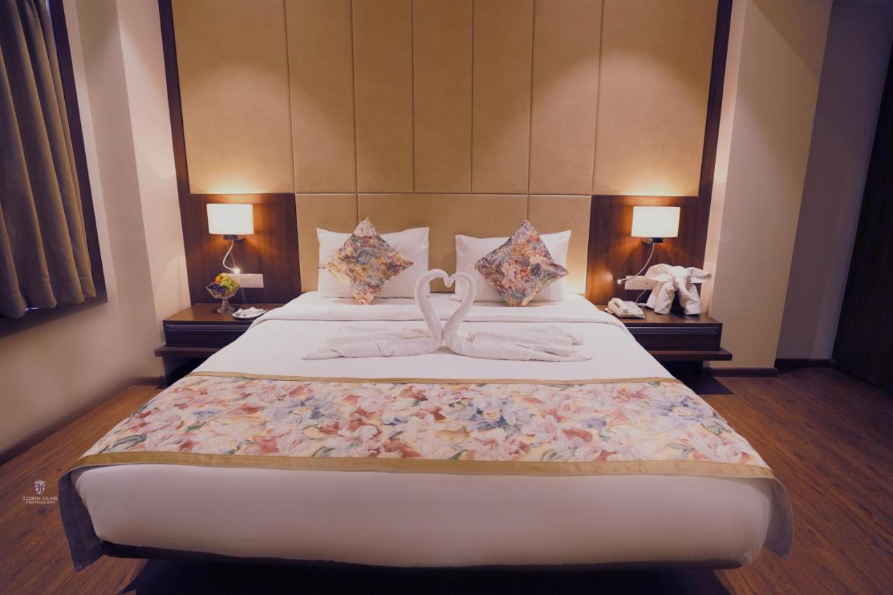 Pride Hotel Μποπάλ Εξωτερικό φωτογραφία